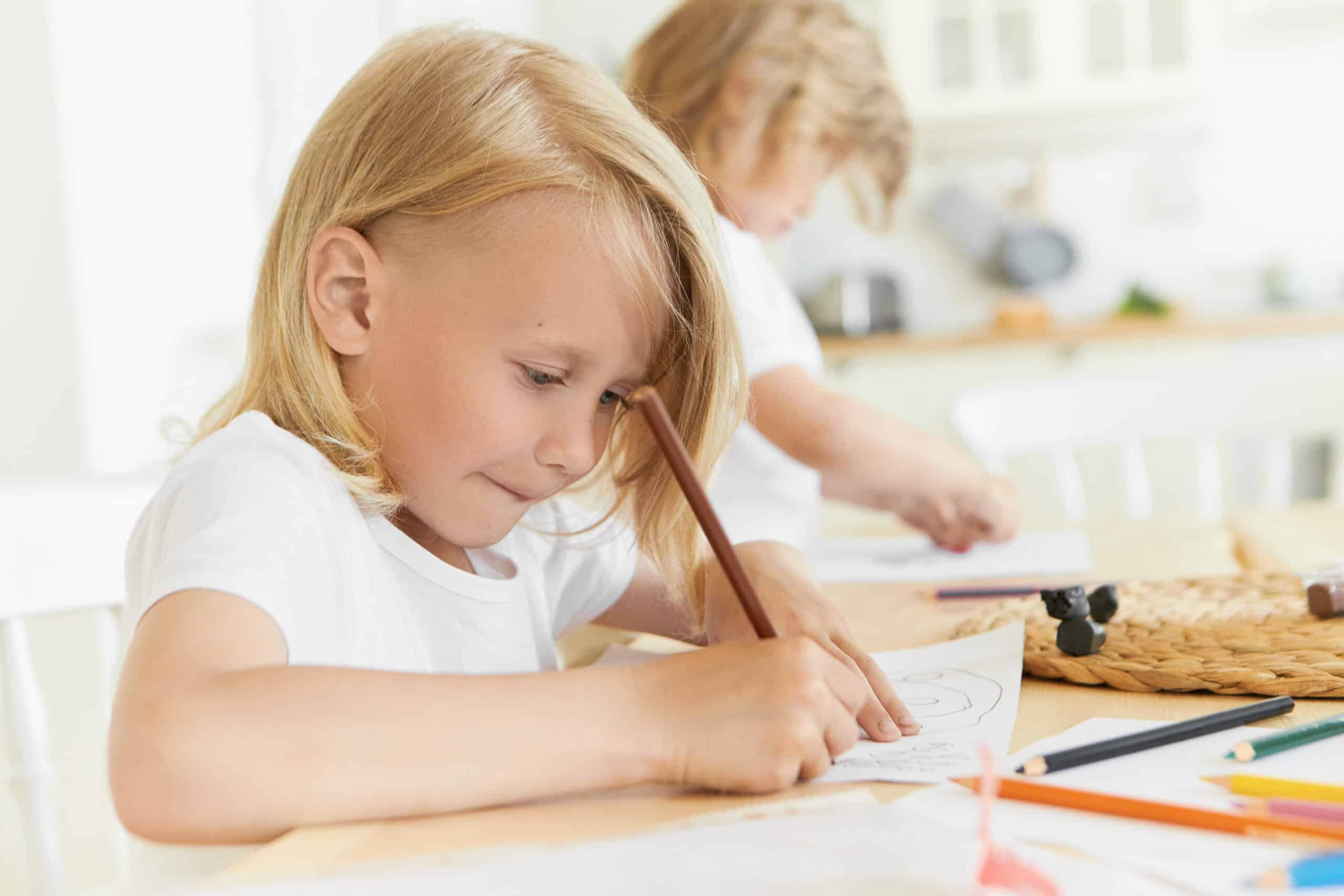 De stille leerling in de klas: wat stilte je vertelt als leerkracht